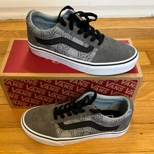 VANS - Ward Sneakers, women’s size 6.5